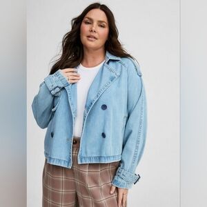 Torrid Lightweight Denim Crop Trench Size 1